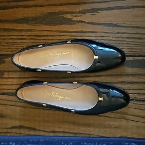 Black patent flats